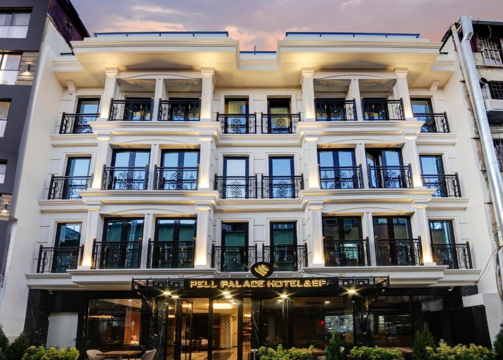 Pell Palace Hotel in Istanbul